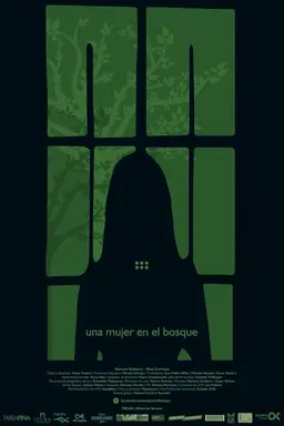 Una mujer en el bosque
