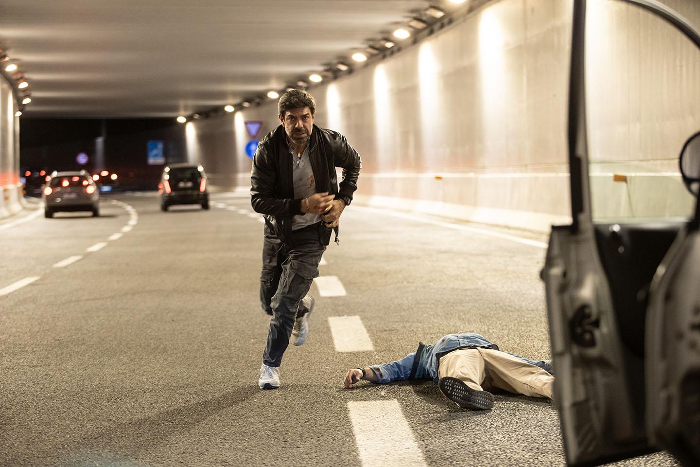 아모레의 마지막 밤