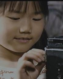 이상한 마을의 사진사 J