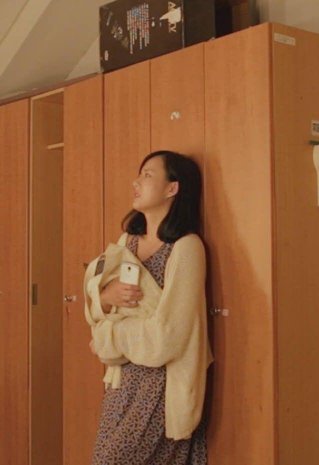 혀