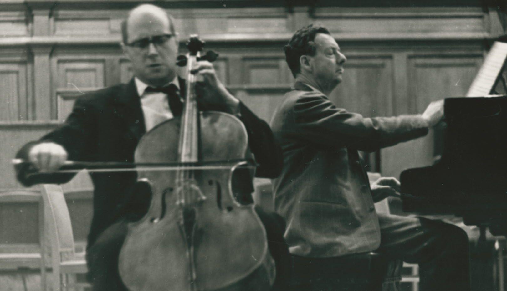 첼로의 거장 로스트로포비치